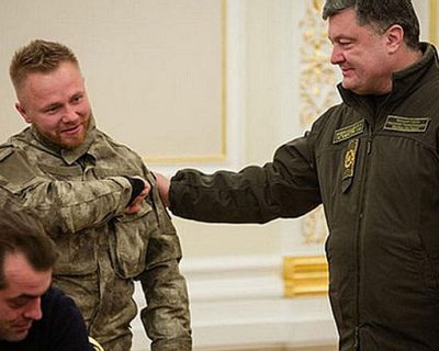 Основанная на страхе вертикаль режима путчистов начала сыпаться