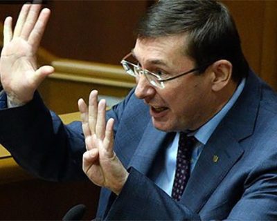 Генпрокурор за взятку лично доказал невиновность Гужвы