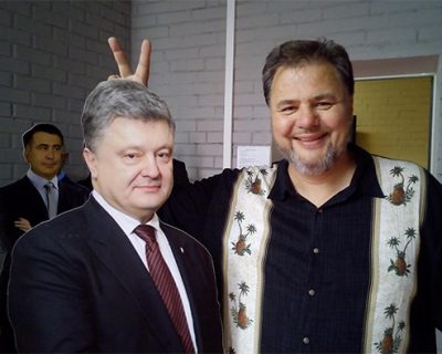 СМИ Украины: лжепатриотизм и холуйство против солидарности