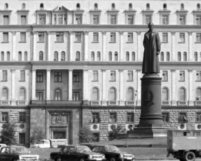 Железному Феликсу пора вернуться на своё почётное место