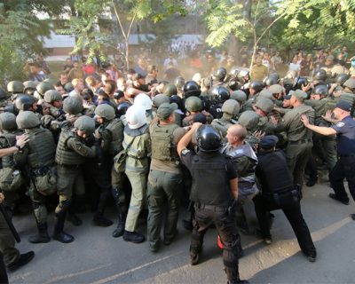 У жёлто-голубых фашистов бомбануло: в Ильичёвске массовые беспорядки