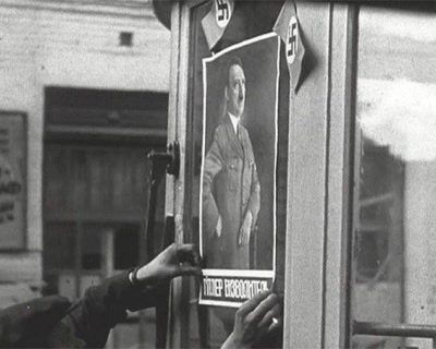 75 лет назад в Киев с нацистскими оккупантами прибыли люди с тризубцами на рукавах