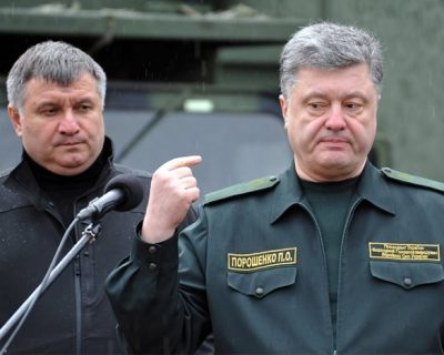 Саакашвили и Аваков загоняют Порошенко в угол