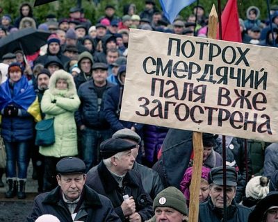 Западные спонсоры переворота отказали своему холую во втором сроке