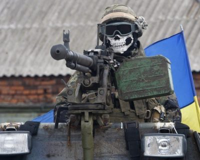 Обыкновенное украинство – II: «ветераны АТО» против Святой Церкви