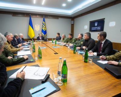 Люди ОПГ экс-диктатора украли из СНБО все серверы и мониторы