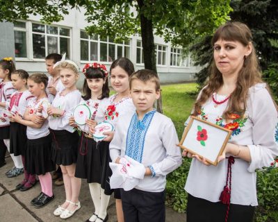 Киевские школьники плюют на «украинский контент»