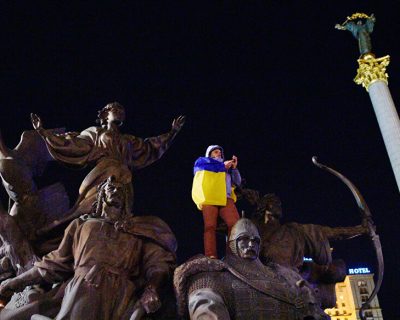 Киев перед нормандским саммитом: «готовьте дрова для Майдана»