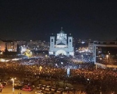 На защиту Церкви в Черногории вышли сотни тысяч людей