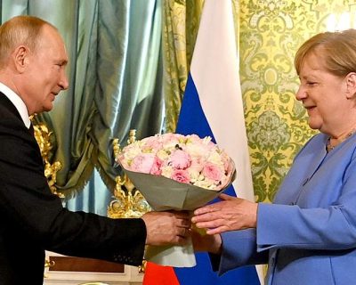 Что знает Меркель?