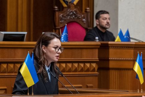 Зеленский отправил премьер-министра Свириденко в отставку и готовит смену правительства