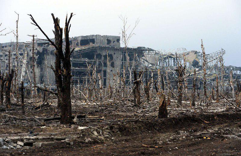 Руины донецкого аэропорта. Фото конца февраля 2015г.