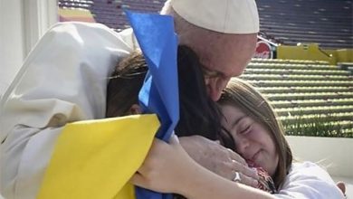 Photo of Украинские СМИ выдали символику синдрома Дауна за флаг Украины
