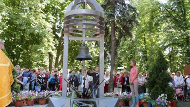 Photo of В Луганске открыт памятный знак "Жертвам авиаудара 2 июня 2014 года"